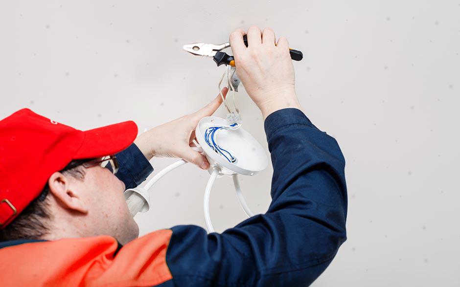 besoin d'un électricien Le Blanc-Mesnil
