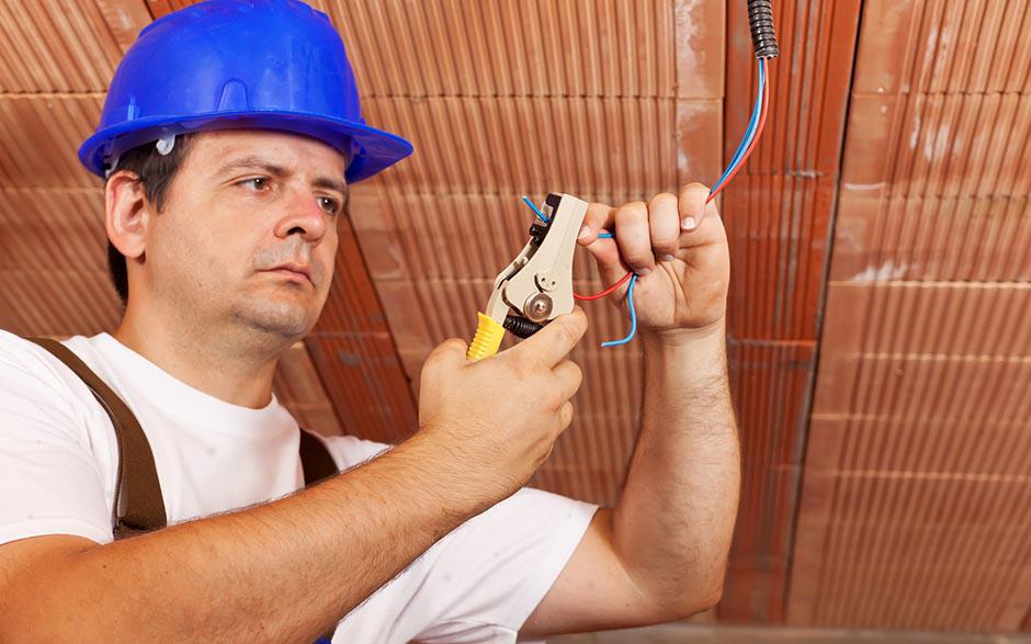 besoin d'un électricien Maurepas
